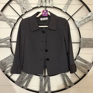 017 Tahari 3/4 Sleeve Blazer